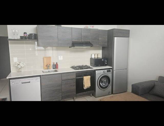 1 BEDROOM APARTMENT FOR SALE IN FOURWAYS